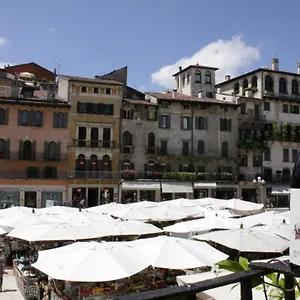 La Costa Wine Relais Guest house